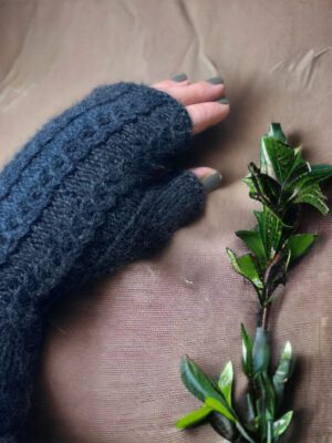 Kant en klare kit Coffeebean gloves in Cardiff Cashmere Classic